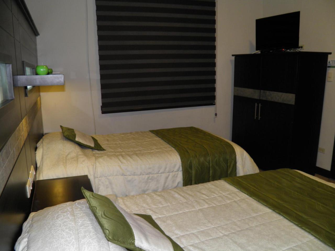 Hotel Majestic 2 By Hhg Cuenca