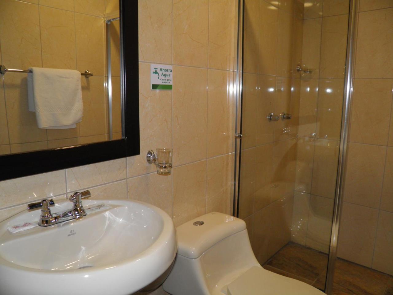Majestic 2 By Hhg Hotel